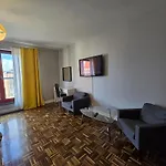 Apartment Happyestate - Just In Center Ul Krawiecka 3 *