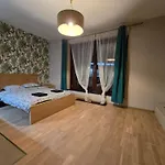 Happyestate - Just In Center Ul Krawiecka 3 * Breslau