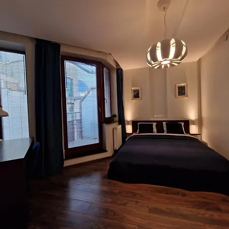 Happyestate - Just In Center Ul Krawiecka 3 * ורוצלב