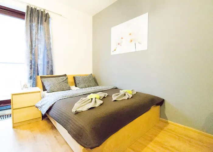 Happyestate - Just In Center Ul Krawiecka 3 *